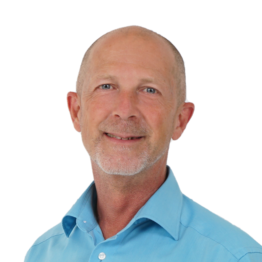 Portrait eines hali Vertriebsmitarbeiters vor weißem Hintergrund.