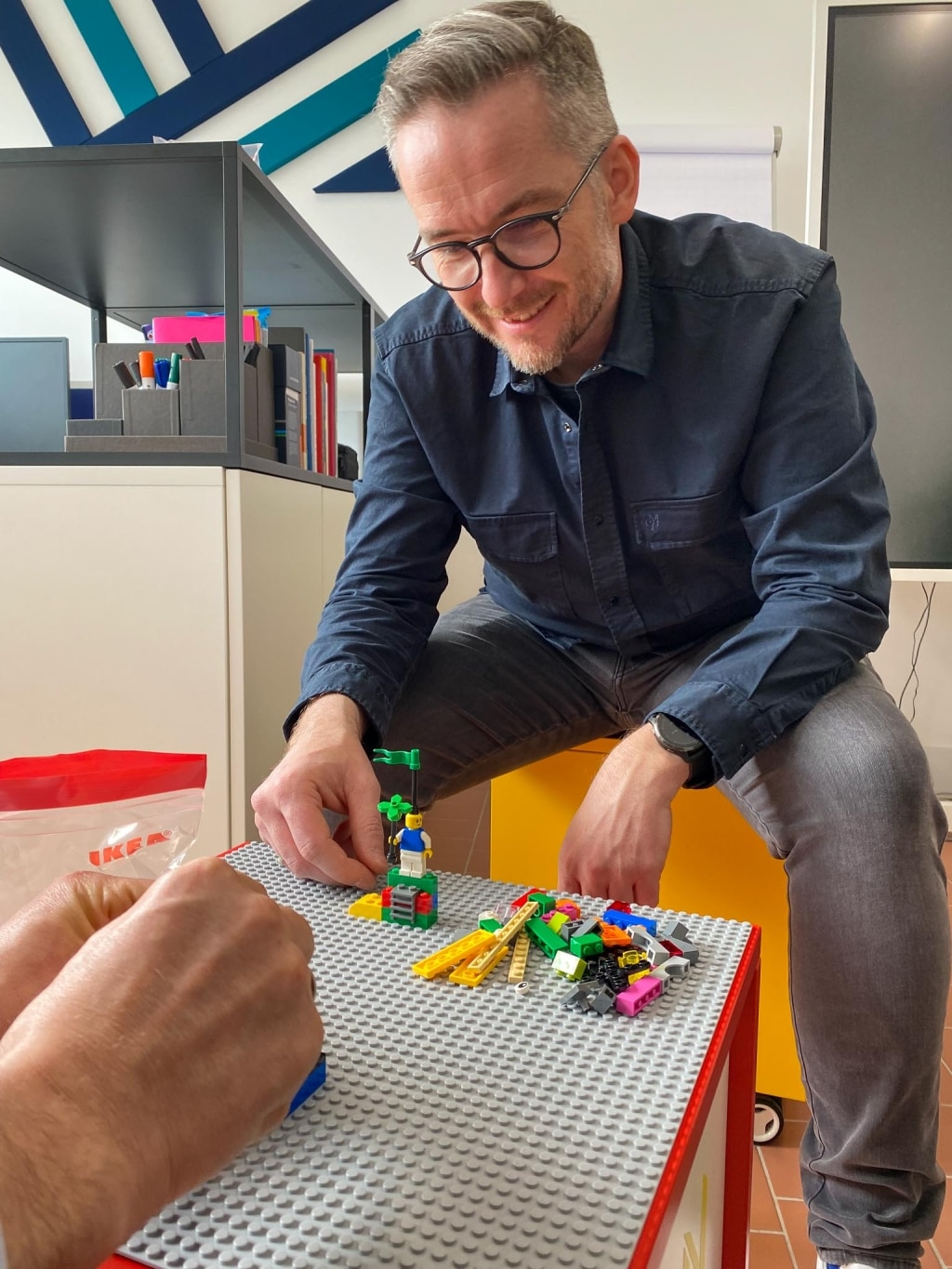 hali Bully als idealer Rollcontainer für Lego Serious Play